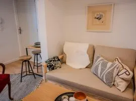 Le Calme - Centre Ville - Proche Parking Gratuit - Commerces à Proximité - Marché de Noël