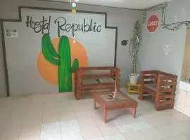 Hostal República