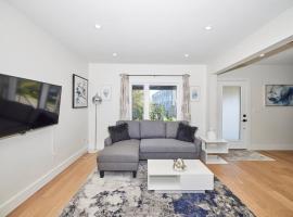 3 Bedroom -Walk to the Falls, hotell i Niagara Falls