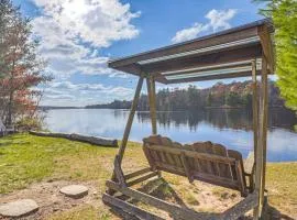 Lake Arbutus Cabin Private Deck and Hot Tub!