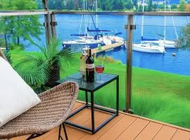 Marina Relax - widok na jezioro, parking podziemny, winda, Netflix, TV55"