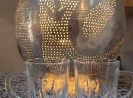 Arabic Escape Roof Terrace 3 Bedroom Luxury Appartment just 3 mins from Sea and 15 mins from El Gouna