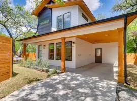 Chic Austin House with Spacious Backyard and Hammock