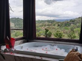 Chale Da Terra Brasil, Piscina, Hidro dupla, lareira, vista espetacular, hotel v destinaci Santo Antônio do Pinhal