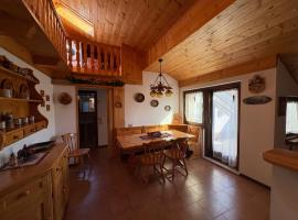 Mansarda Veronza, hotel en Castello di Fiemme