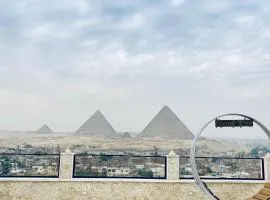 Pyramids View & Grand Museum Hotel
