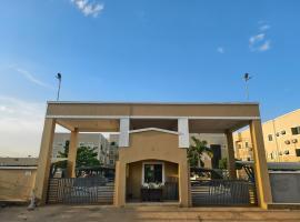 Jun Yue 9 Hotel Kano, hotel v Kanu