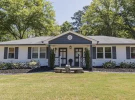 Mid-Century Modern Woodstock, GA