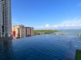 Georgetown Urban Family & Baby-Friendly Home with Skypool Seaview, bezbariérové ubytování v destinaci Jelutong