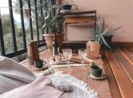 Claruá Chalés - LOFT CAJU- Lofts românticos em Cavalcante 5m do centro