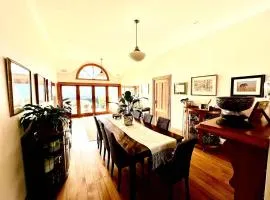 Bespoke Stays - Elegant Villa Retreat