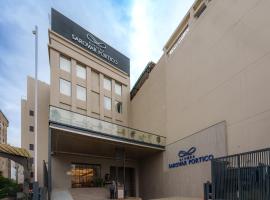 Riviera Sarovar Portico Pathankot, khách sạn ở Pathānkot