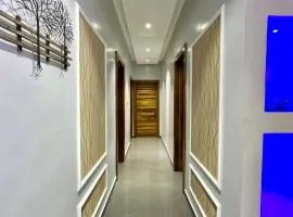 Mega Villa 5 Bedroom Stand Alone Duplex