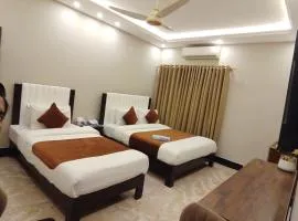 Blue Sky Hotel Clifton 2