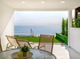 Wavestone Beachfront House