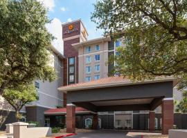La Quinta by Wyndham San Antonio Airport, hotel em San Antonio