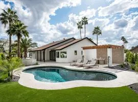 The MYAH by Porter NEWLY REMODELED Enjoy the Pool Firepit Luxury