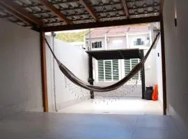 Casa com Jacuzzi, Próximo Teleférico, GreenValley e Praia BC!