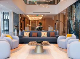 Crowne Plaza Dushanbe by IHG, hotel in Dushanbe