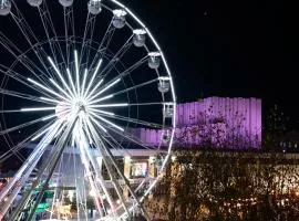 La Vista Ultracentral - Private Parking