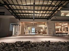 Blanco Apartment Hotel, khách sạn boutique ở Bintulu