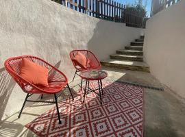 L'Escale Parisienne - à 25 min de paris - proche forêt, Hotel in Dammarie-les-Lys