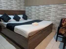 But Tourist Inn Hotel Murree