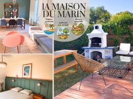 Renovated house near beaches, hotel in Saint-Coulomb