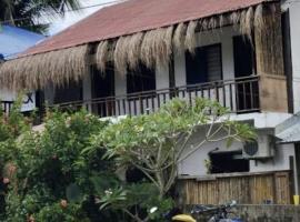 Chia's Beach House Siargao, lejlighedshotel i Cabalawan