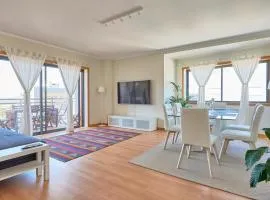 Algarve Ocean Tri-View Luxury Apartment Pool