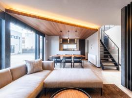 JANUS villa Furano, hotel i Furano