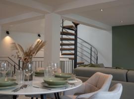 Heimwärts - Altstadt-Weingut mit Dachterrasse، فندق في باد نوينار آرفايلر