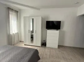 Modernes Apartment - Self Check In - Zentral