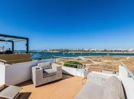 Casa Bayview Bliss - Sea Views Pool & BBQ Stroll to Beach and Ferragudo Village