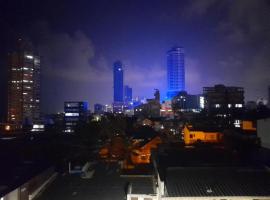 Nugegoda San Hinda Colombo，位于努格古达的酒店