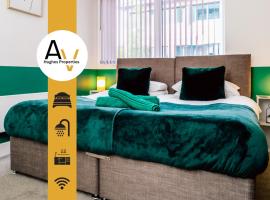 Luxury Two-Bedroom Apartment - Free Wi-Fi, Close to Station, Ideal for Relocation Guests by AV Hughes Properties, hotel in Milton Keynes