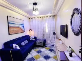 Studio Meublé au rez de chaussée avec toutes les commodités dans le quartier