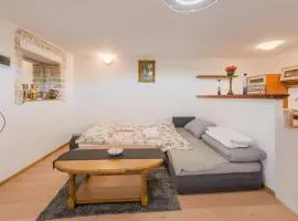 Awesome Apartment In Vodnjan With Wifi