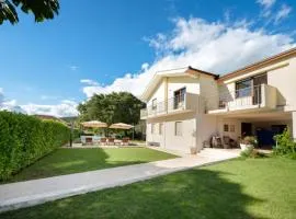 Villa Mima Pool Retreat