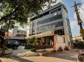 Silverkey Hotel Yelahanka