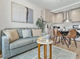 Stylish Spacious Flat near Arnos Grove