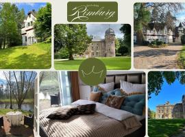 Schloss Rimburg - Apartments & Ferienwohnungen, hotel i Übach-Palenberg
