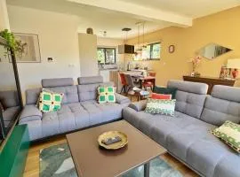 Maison moderne avec jardin au cœur du vignoble