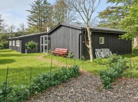 Beautiful Home In Hjørring With Wifi, ξενοδοχείο σε Vester Vidstrup