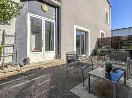 1 Bedroom Gorgeous Home In Sernhac