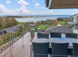 Beautiful Home In Lemvig With House Sea View