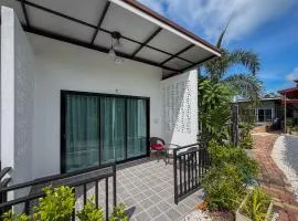 Thawat Villa Boutique Resort