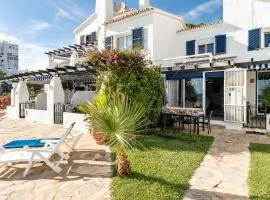 Calahonda Beach - Beachfront 2 Bedroom House Beautifully revovated