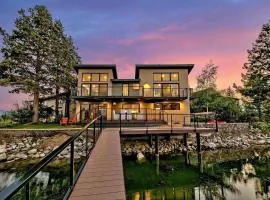 2030 Marconi Way home