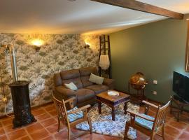 Gite Deja Vu, hotel in Montcabrier